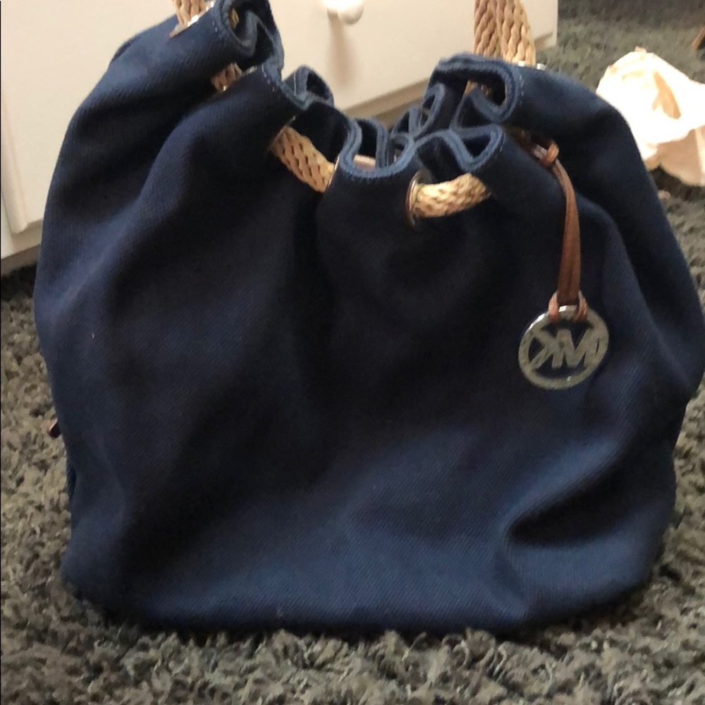 Michael Kors bag - Picture 4 of 6